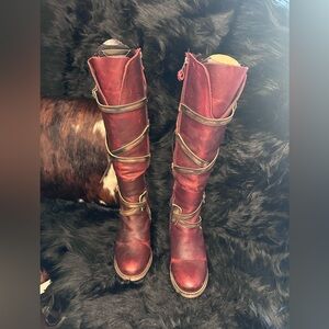 🛑 SOLD 🛑 Freebird Cassius